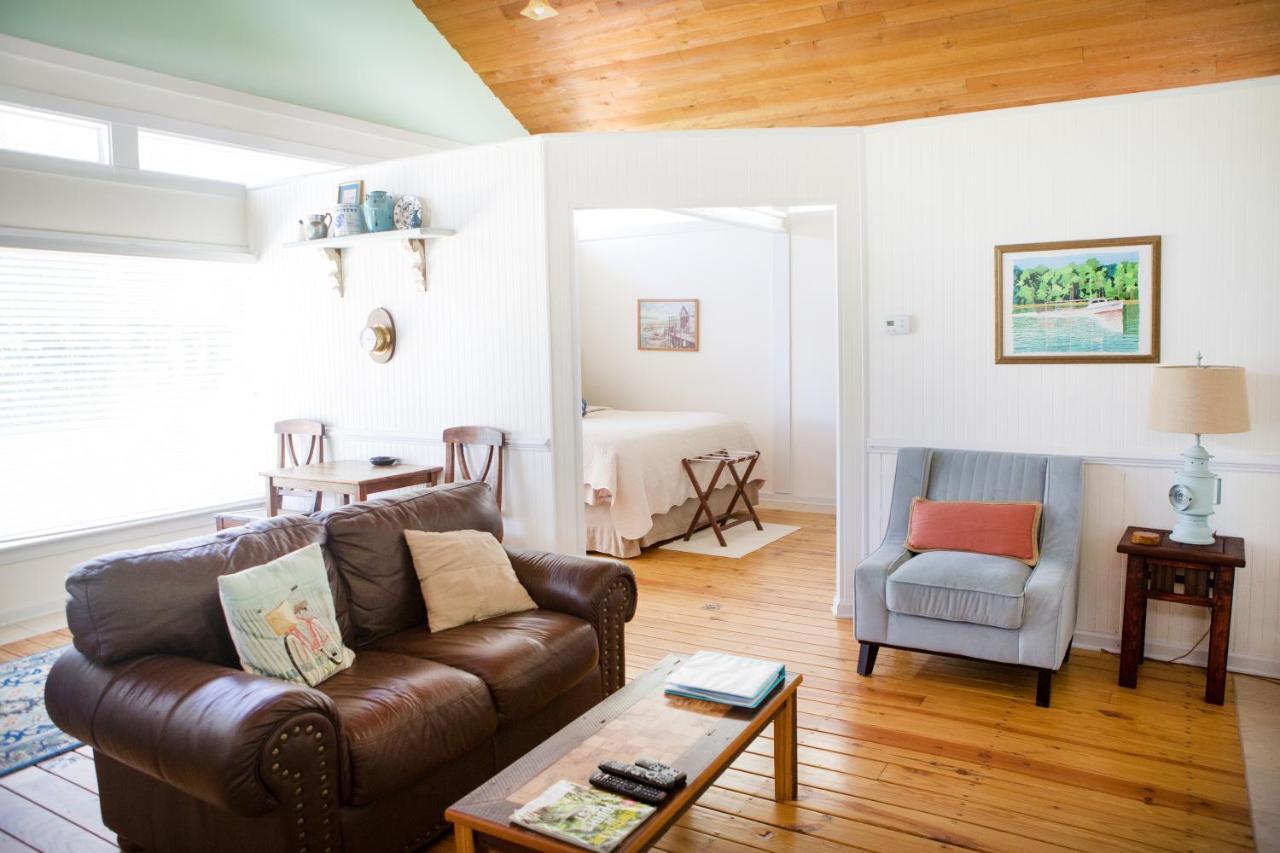 The Inn At Tabbs Creek Port Haywood Экстерьер фото